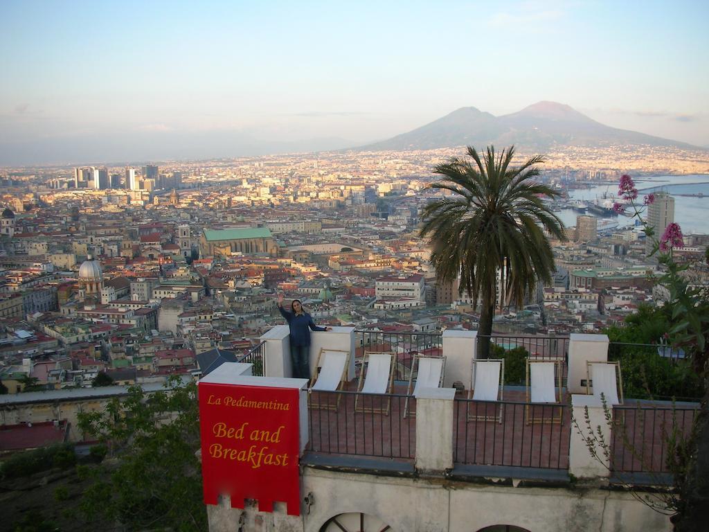 Guest House Pedamentina Napoli Ngoại thất bức ảnh